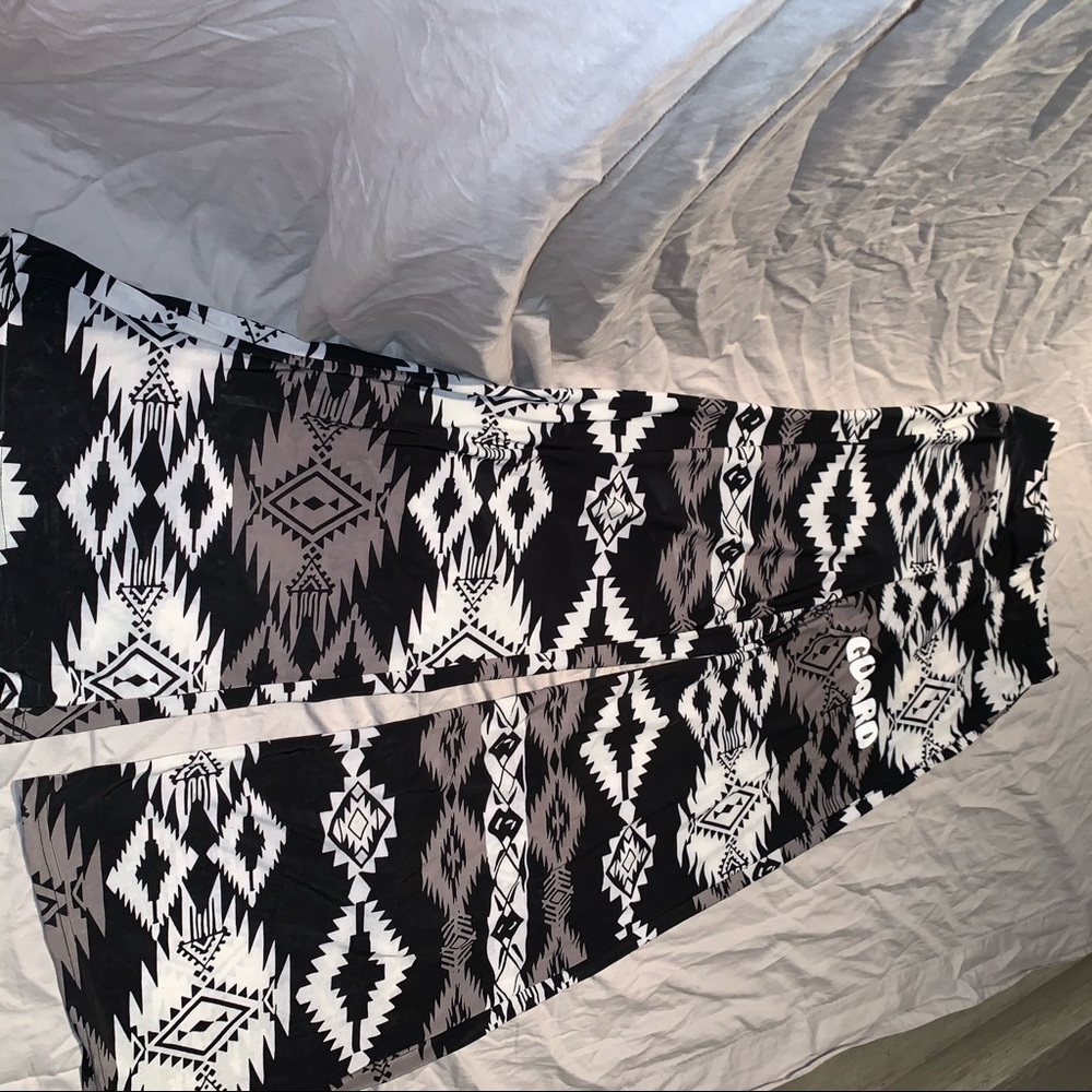 Aztec flowy pants - Picture 2 of 3